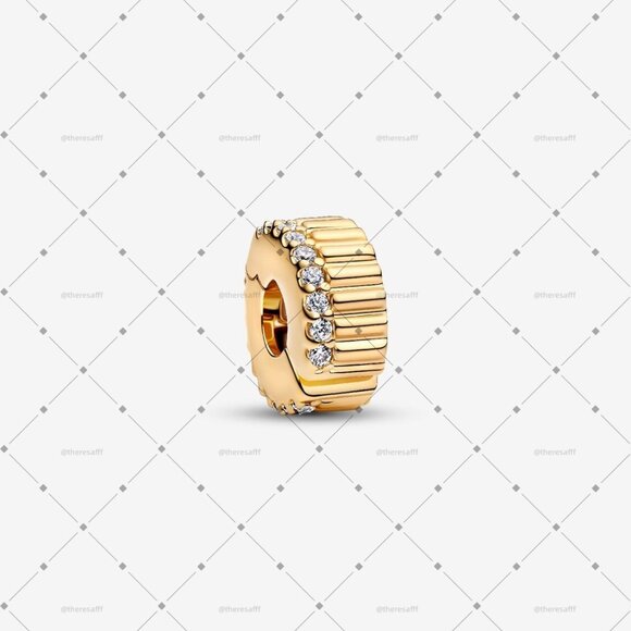 Pandora Jewelry - Pandora Ribbed Clip Charm